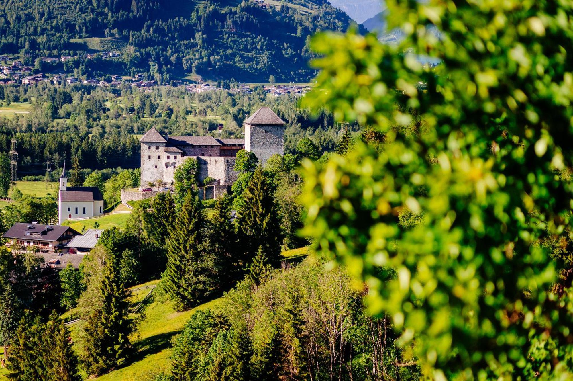 Panorama Hotel Guggenbichl - Inkl Sommerkarte, Freier Eintritt Ins Tauern Spa & Bester Ausblick Uber Kaprun Exterior foto